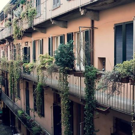 Design Studio Centro Storico Apartment Milano Exterior foto