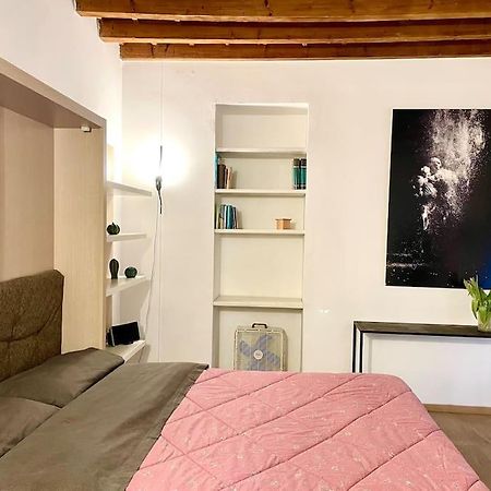 Design Studio Centro Storico Apartment Milano Exterior foto
