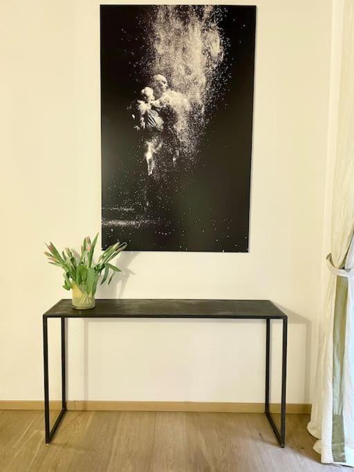 Design Studio Centro Storico Apartment Milano Exterior foto